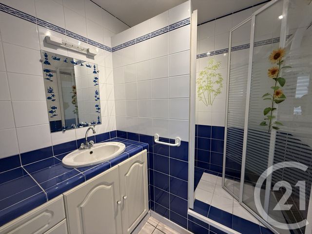 Appartement F4 à vendre - 4 pièces - 77.34 m2 - FRONTIGNAN - 34 - LANGUEDOC-ROUSSILLON - Century 21 Agence De La Gardiole