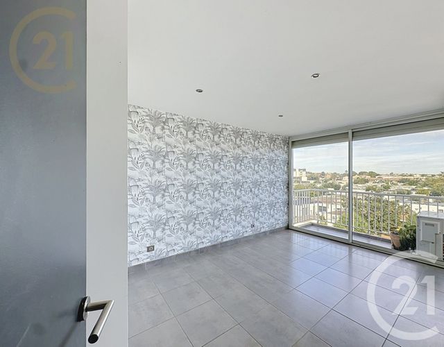 Appartement F4 à vendre - 4 pièces - 81.87 m2 - FRONTIGNAN - 34 - LANGUEDOC-ROUSSILLON - Century 21 Agence De La Gardiole