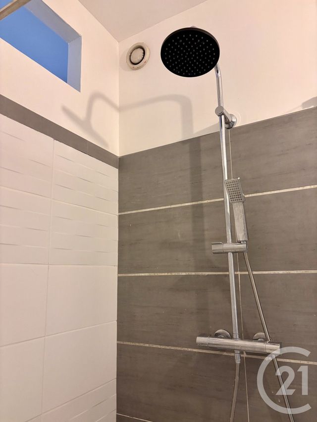 Appartement F3 à vendre - 3 pièces - 67.29 m2 - FRONTIGNAN - 34 - LANGUEDOC-ROUSSILLON - Century 21 Agence De La Gardiole