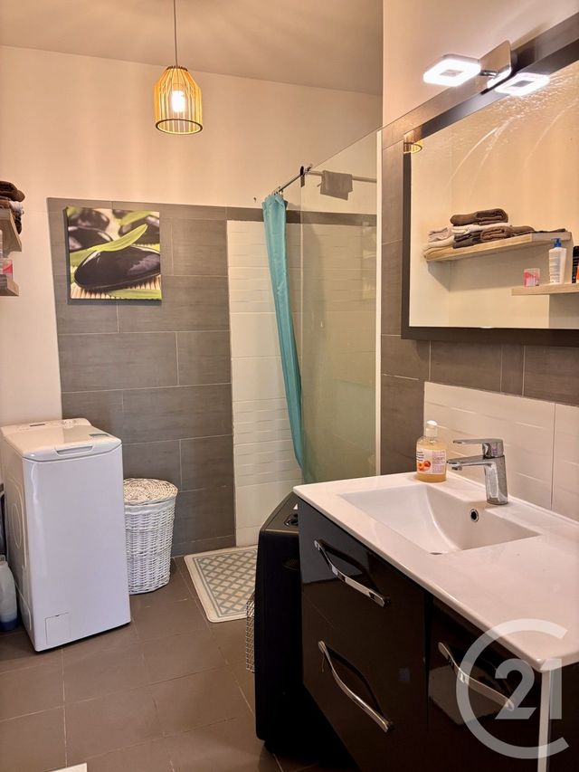 Appartement F3 à vendre - 3 pièces - 67.29 m2 - FRONTIGNAN - 34 - LANGUEDOC-ROUSSILLON - Century 21 Agence De La Gardiole