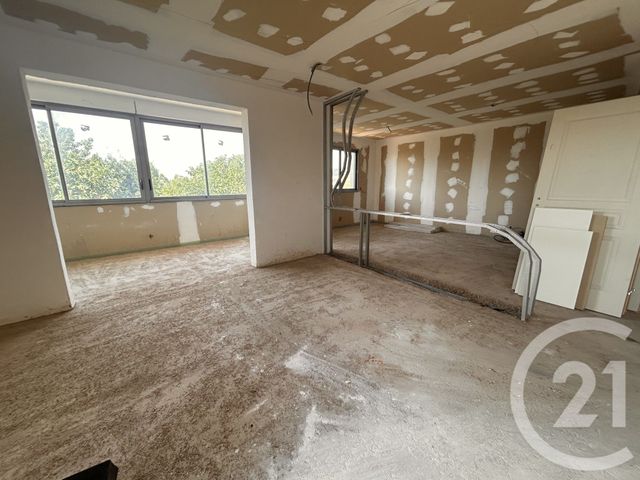 maison à vendre - 21 pièces - 566.7 m2 - VIC LA GARDIOLE - 34 - LANGUEDOC-ROUSSILLON - Century 21 Agence De La Gardiole