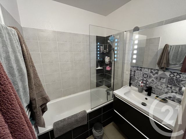 Appartement F2 à louer - 2 pièces - 48.26 m2 - FRONTIGNAN - 34 - LANGUEDOC-ROUSSILLON - Century 21 Agence De La Gardiole