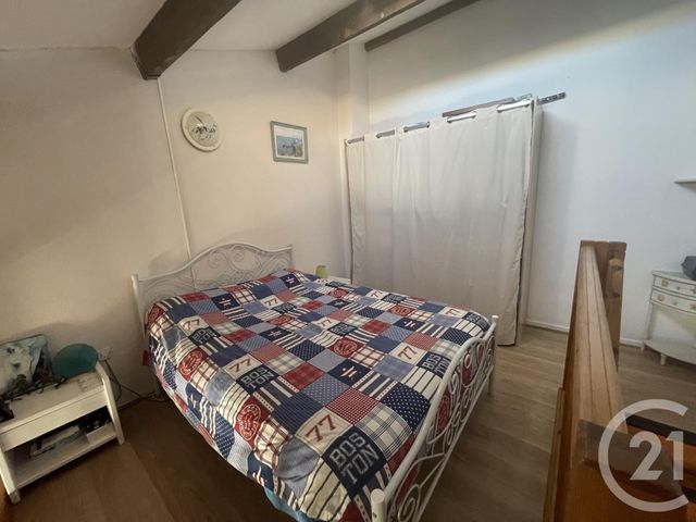 Afficher la photo en grand Appartement Duplex à vendre - 2 pièces - 27.8 m2 - FRONTIGNAN - 34 - LANGUEDOC-ROUSSILLON - Century 21 Agence De La Gardiole