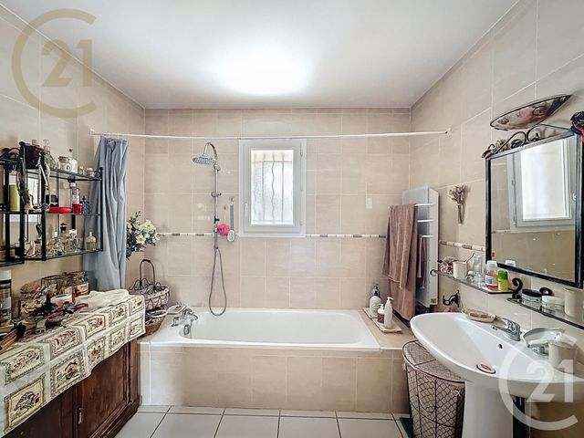 Afficher la photo en grand maison à vendre - 5 pièces - 162.6 m2 - POUSSAN - 34 - LANGUEDOC-ROUSSILLON - Century 21 Agence De La Gardiole