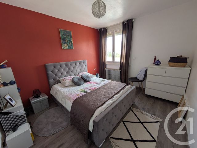 Afficher la photo en grand Appartement F3 à vendre - 3 pièces - 90.01 m2 - SETE - 34 - LANGUEDOC-ROUSSILLON - Century 21 Agence De La Gardiole