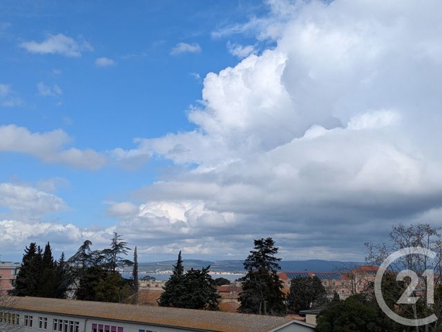 Afficher la photo en grand Appartement F3 à vendre - 3 pièces - 90.01 m2 - SETE - 34 - LANGUEDOC-ROUSSILLON - Century 21 Agence De La Gardiole