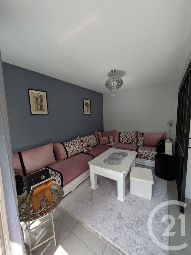 Afficher la photo en grand Appartement F3 à vendre - 3 pièces - 90.01 m2 - SETE - 34 - LANGUEDOC-ROUSSILLON - Century 21 Agence De La Gardiole