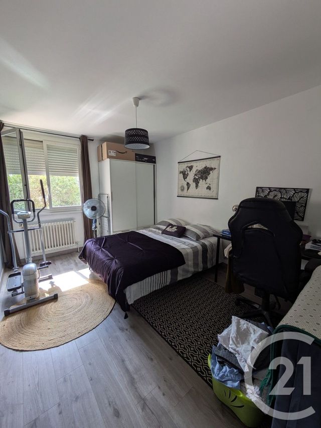 Afficher la photo en grand Appartement F3 à vendre - 3 pièces - 90.01 m2 - SETE - 34 - LANGUEDOC-ROUSSILLON - Century 21 Agence De La Gardiole