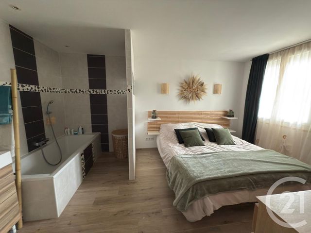 Afficher la photo en grand maison à vendre - 9 pièces - 241.87 m2 - FRONTIGNAN - 34 - LANGUEDOC-ROUSSILLON - Century 21 Agence De La Gardiole