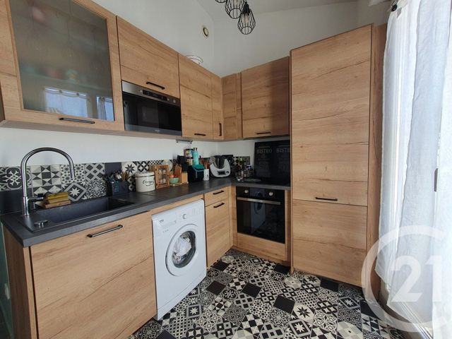 Appartement T3 à vendre - 3 pièces - 46.2 m2 - FRONTIGNAN - 34 - LANGUEDOC-ROUSSILLON - Century 21 Agence De La Gardiole