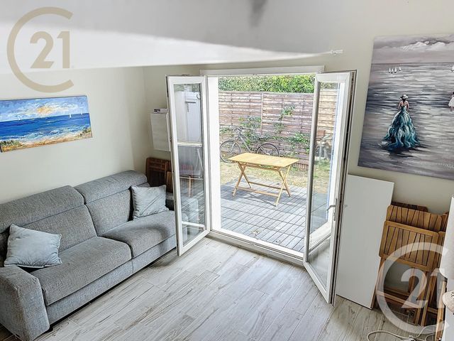 maison à louer - 3 pièces - 30.05 m2 - VIC LA GARDIOLE - 34 - LANGUEDOC-ROUSSILLON - Century 21 Agence De La Gardiole