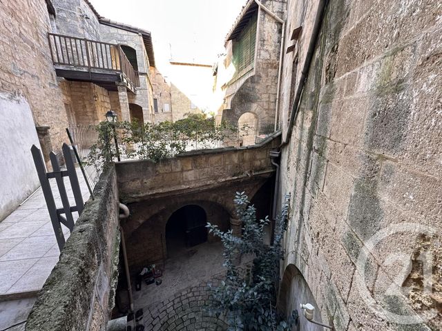 Afficher la photo en grand Appartement T7 à vendre - 7 pièces - 235.0 m2 - POUSSAN - 34 - LANGUEDOC-ROUSSILLON - Century 21 Agence De La Gardiole