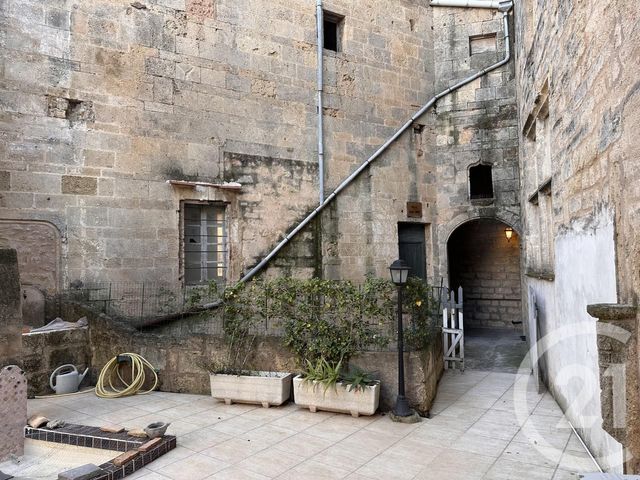Afficher la photo en grand Appartement T7 à vendre - 7 pièces - 235.0 m2 - POUSSAN - 34 - LANGUEDOC-ROUSSILLON - Century 21 Agence De La Gardiole