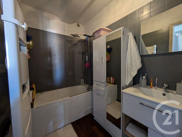 Appartement F4 à vendre - 4 pièces - 75.81 m2 - FRONTIGNAN - 34 - LANGUEDOC-ROUSSILLON - Century 21 Agence De La Gardiole