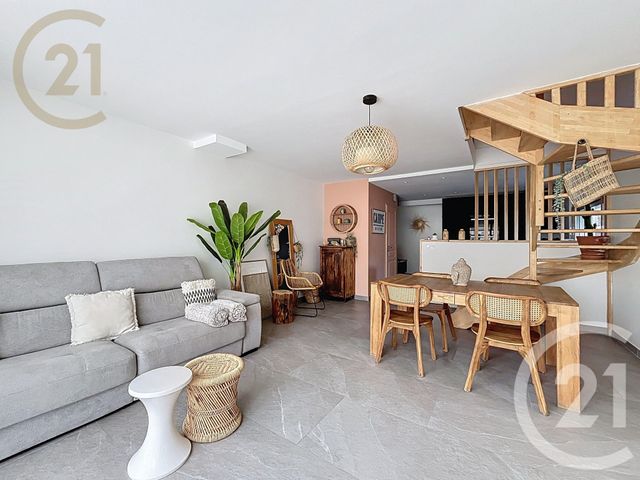 maison à vendre - 5 pièces - 95.1 m2 - GIGEAN - 34 - LANGUEDOC-ROUSSILLON - Century 21 Agence De La Gardiole