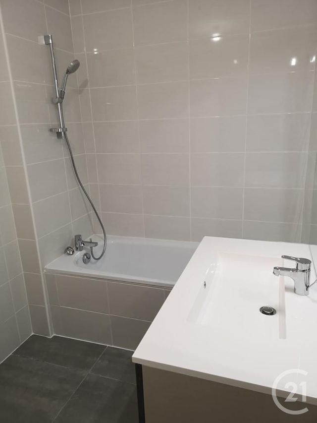 Appartement F2 à louer - 2 pièces - 47.21 m2 - MONTPELLIER - 34 - LANGUEDOC-ROUSSILLON - Century 21 Agence De La Gardiole