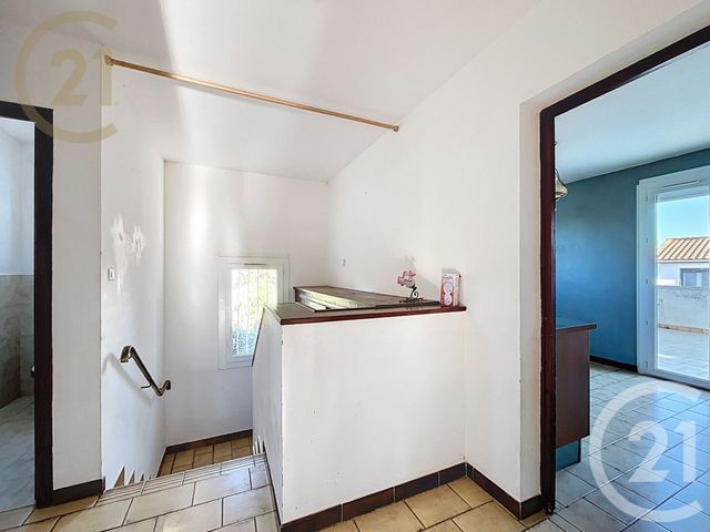 Appartement F3 à vendre - 3 pièces - 79.0 m2 - FRONTIGNAN - 34 - LANGUEDOC-ROUSSILLON - Century 21 Agence De La Gardiole