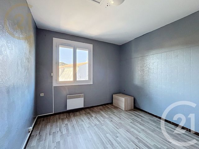 Appartement F3 à vendre - 3 pièces - 79.0 m2 - FRONTIGNAN - 34 - LANGUEDOC-ROUSSILLON - Century 21 Agence De La Gardiole