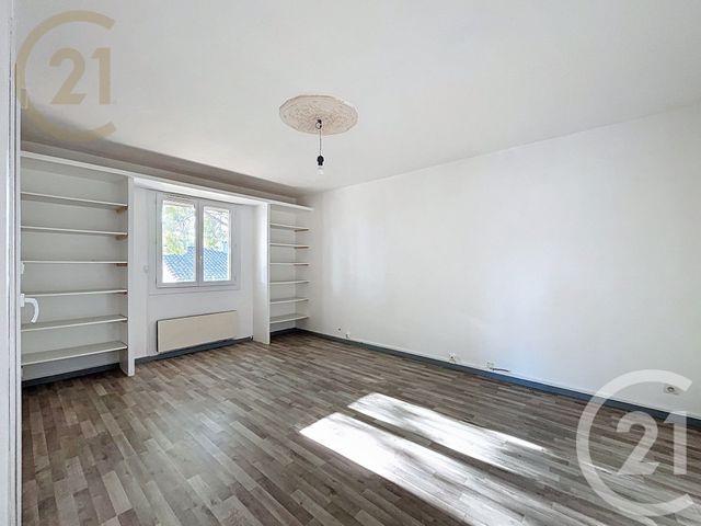 Appartement F3 à vendre - 3 pièces - 79.0 m2 - FRONTIGNAN - 34 - LANGUEDOC-ROUSSILLON - Century 21 Agence De La Gardiole