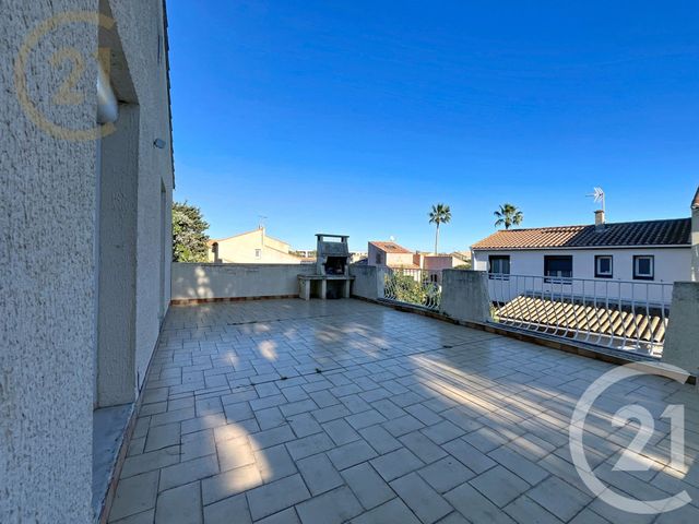 Appartement F3 à vendre - 3 pièces - 79.0 m2 - FRONTIGNAN - 34 - LANGUEDOC-ROUSSILLON - Century 21 Agence De La Gardiole