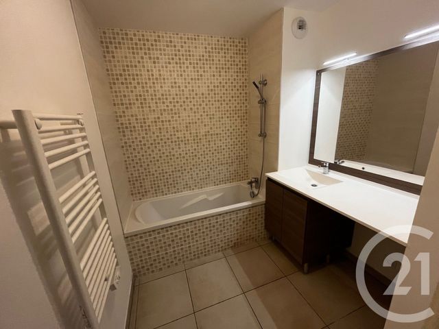 Appartement F3 à louer - 3 pièces - 61.7 m2 - MONTPELLIER - 34 - LANGUEDOC-ROUSSILLON - Century 21 Agence De La Gardiole