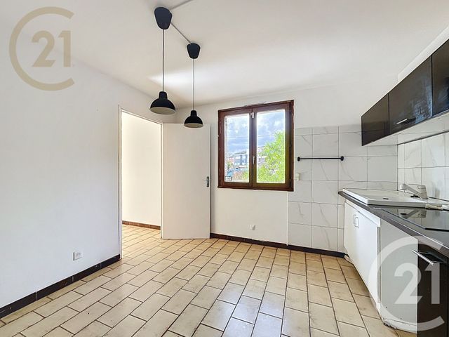 Appartement F3 à vendre - 3 pièces - 75.0 m2 - FRONTIGNAN - 34 - LANGUEDOC-ROUSSILLON - Century 21 Agence De La Gardiole