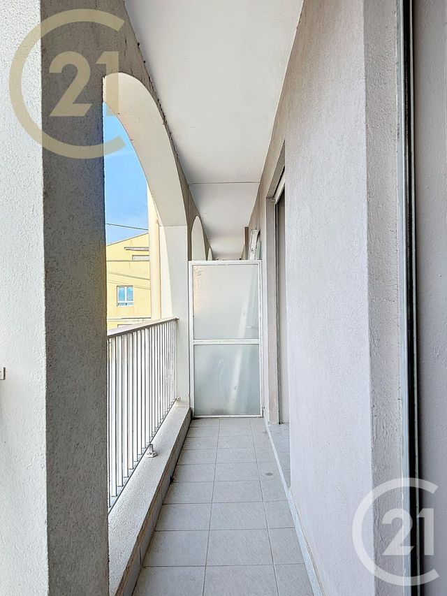 Afficher la photo en grand Appartement F2 à vendre - 2 pièces - 42.66 m2 - FRONTIGNAN - 34 - LANGUEDOC-ROUSSILLON - Century 21 Agence De La Gardiole