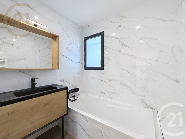 Afficher la photo en grand maison à vendre - 7 pièces - 197.16 m2 - FABREGUES - 34 - LANGUEDOC-ROUSSILLON - Century 21 Agence De La Gardiole