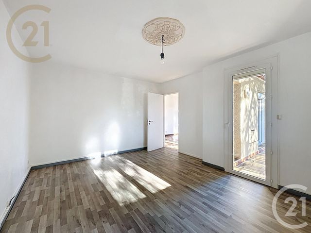 Appartement F3 à louer - 3 pièces - 78.75 m2 - FRONTIGNAN - 34 - LANGUEDOC-ROUSSILLON - Century 21 Agence De La Gardiole