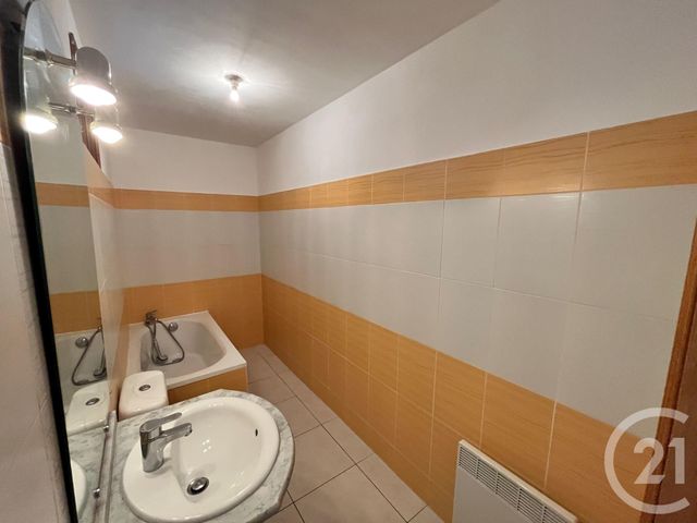 Appartement F3 à louer - 3 pièces - 69.42 m2 - FRONTIGNAN - 34 - LANGUEDOC-ROUSSILLON - Century 21 Agence De La Gardiole