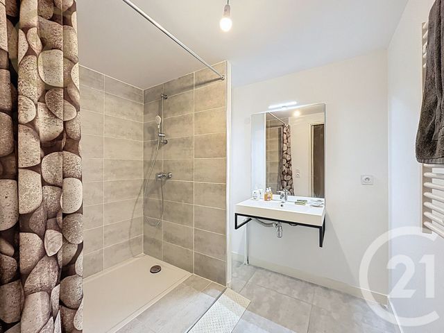 Appartement T4 à vendre - 4 pièces - 118.41 m2 - FRONTIGNAN - 34 - LANGUEDOC-ROUSSILLON - Century 21 Agence De La Gardiole