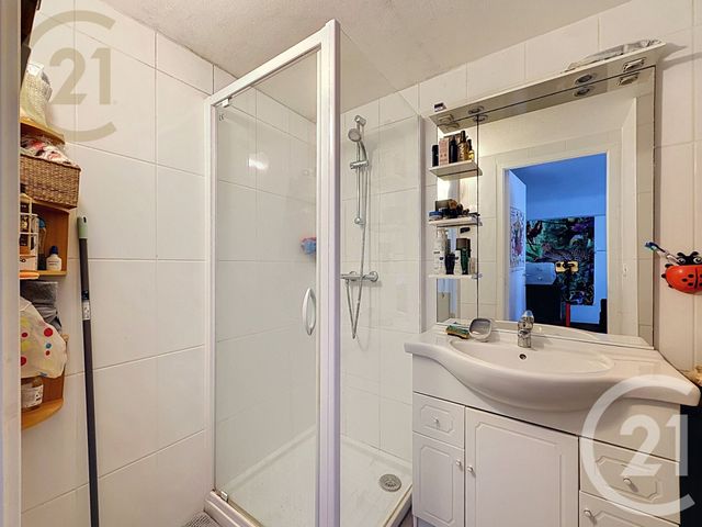 Appartement F3 à vendre - 3 pièces - 71.0 m2 - FRONTIGNAN - 34 - LANGUEDOC-ROUSSILLON - Century 21 Agence De La Gardiole