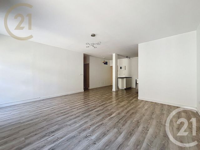 Appartement F3 à louer - 3 pièces - 70.03 m2 - FRONTIGNAN - 34 - LANGUEDOC-ROUSSILLON - Century 21 Agence De La Gardiole