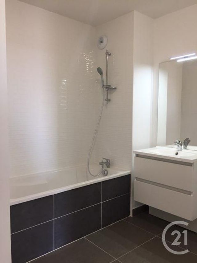 Appartement F3 à louer - 3 pièces - 64.18 m2 - MONTPELLIER - 34 - LANGUEDOC-ROUSSILLON - Century 21 Agence De La Gardiole
