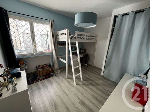 Appartement F3 bis à louer - 4 pièces - 82.34 m2 - SETE - 34 - LANGUEDOC-ROUSSILLON - Century 21 Agence De La Gardiole