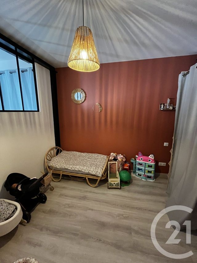 Appartement F3 bis à louer - 4 pièces - 82.34 m2 - SETE - 34 - LANGUEDOC-ROUSSILLON - Century 21 Agence De La Gardiole