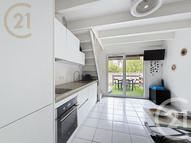 maison à vendre - 3 pièces - 31.58 m2 - FRONTIGNAN - 34 - LANGUEDOC-ROUSSILLON - Century 21 Agence De La Gardiole