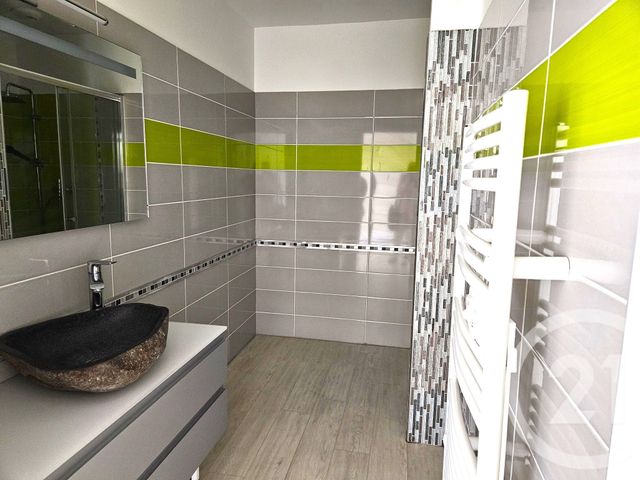Appartement T3 à vendre - 3 pièces - 60.05 m2 - FRONTIGNAN - 34 - LANGUEDOC-ROUSSILLON - Century 21 Agence De La Gardiole