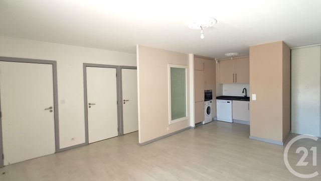 Appartement T3 à vendre - 3 pièces - 60.05 m2 - FRONTIGNAN - 34 - LANGUEDOC-ROUSSILLON - Century 21 Agence De La Gardiole