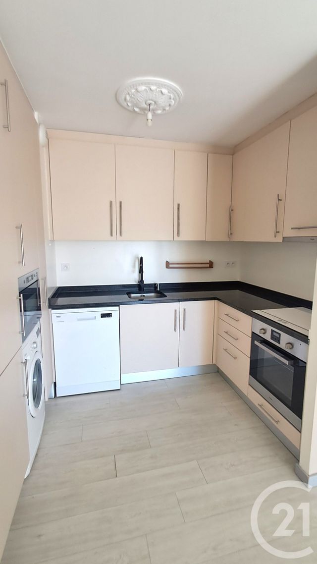 Appartement T3 à vendre - 3 pièces - 60.05 m2 - FRONTIGNAN - 34 - LANGUEDOC-ROUSSILLON - Century 21 Agence De La Gardiole