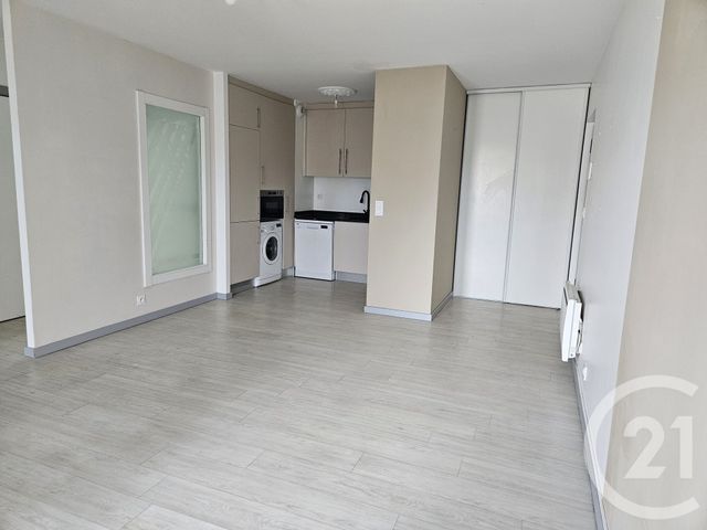 Appartement T3 à vendre - 3 pièces - 60.05 m2 - FRONTIGNAN - 34 - LANGUEDOC-ROUSSILLON - Century 21 Agence De La Gardiole