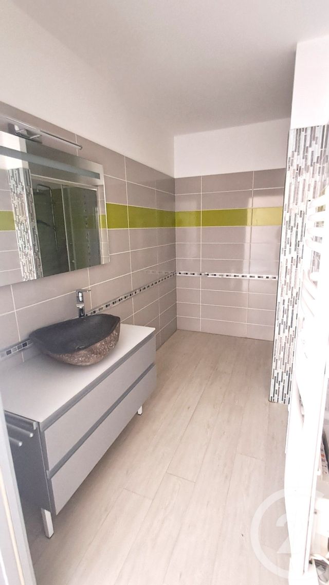 Appartement T3 à vendre - 3 pièces - 60.05 m2 - FRONTIGNAN - 34 - LANGUEDOC-ROUSSILLON - Century 21 Agence De La Gardiole