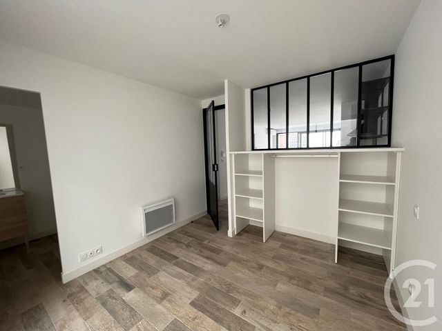 Appartement F2 à louer - 2 pièces - 44.06 m2 - MEZE - 34 - LANGUEDOC-ROUSSILLON - Century 21 Agence De La Gardiole
