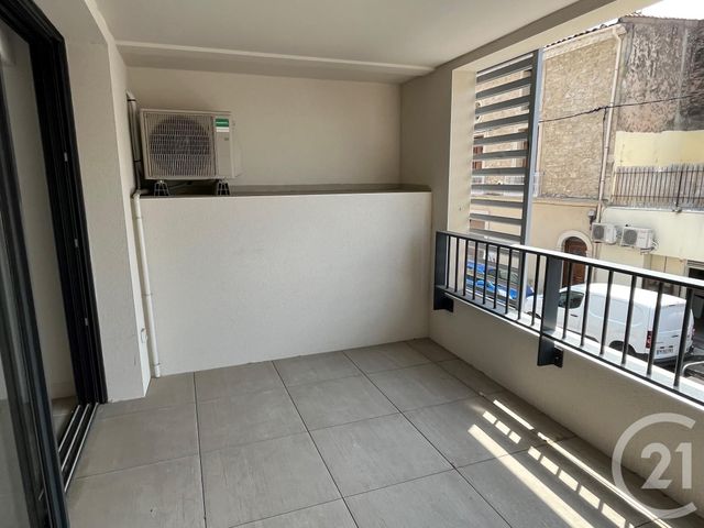 Appartement F2 à louer - 2 pièces - 44.06 m2 - MEZE - 34 - LANGUEDOC-ROUSSILLON - Century 21 Agence De La Gardiole