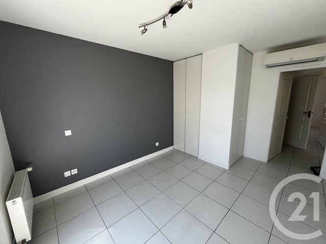 Appartement F3 à louer - 3 pièces - 61.72 m2 - POUSSAN - 34 - LANGUEDOC-ROUSSILLON - Century 21 Agence De La Gardiole