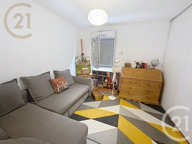 Appartement T3 à vendre - 3 pièces - 63.8 m2 - MONTPELLIER - 34 - LANGUEDOC-ROUSSILLON - Century 21 Agence De La Gardiole