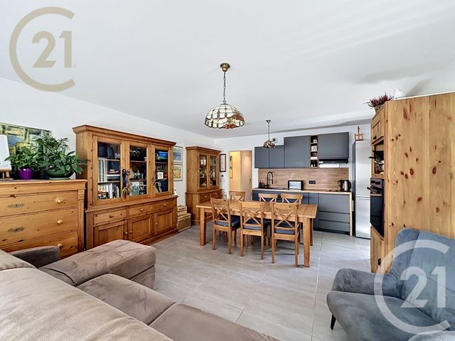 Appartement T3 à vendre - 3 pièces - 63.8 m2 - MONTPELLIER - 34 - LANGUEDOC-ROUSSILLON - Century 21 Agence De La Gardiole
