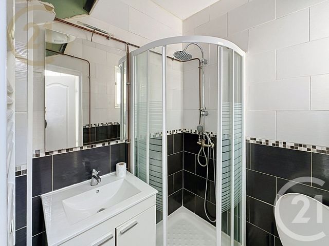 Appartement T2 à vendre - 2 pièces - 29.5 m2 - SETE - 34 - LANGUEDOC-ROUSSILLON - Century 21 Agence De La Gardiole
