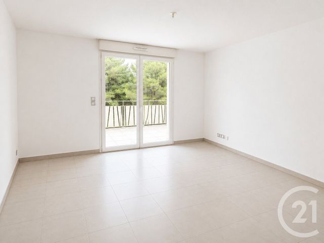 Appartement T2 à vendre - 2 pièces - 46.6 m2 - JUVIGNAC - 34 - LANGUEDOC-ROUSSILLON - Century 21 Agence De La Gardiole