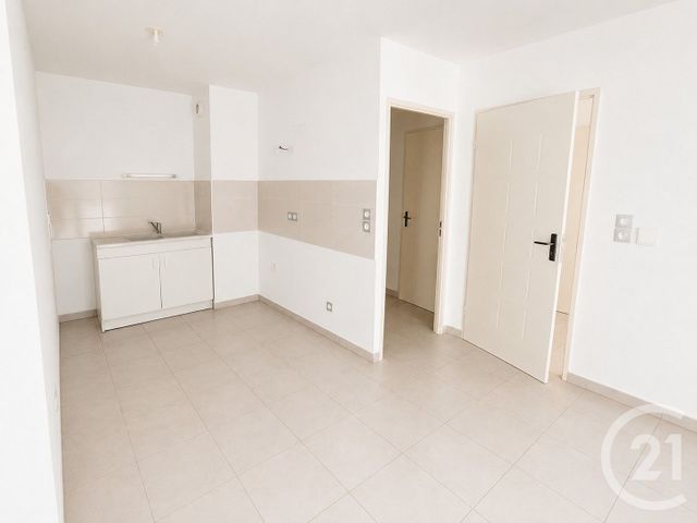 Appartement T2 à vendre - 2 pièces - 46.6 m2 - JUVIGNAC - 34 - LANGUEDOC-ROUSSILLON - Century 21 Agence De La Gardiole